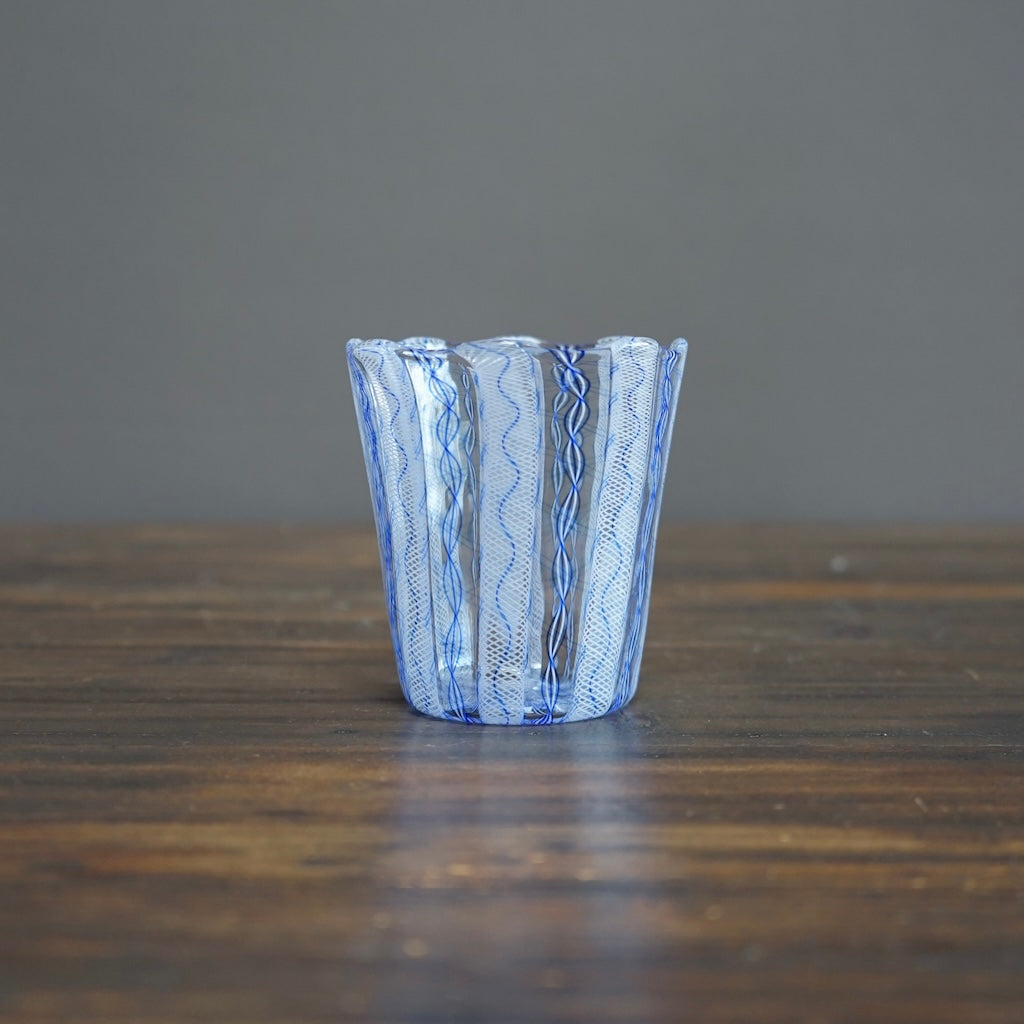 Blue / White Lace Glass Tumbler #U1H