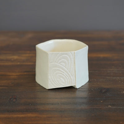 "Shell" GUINOMI Sake Cup #AZK25B