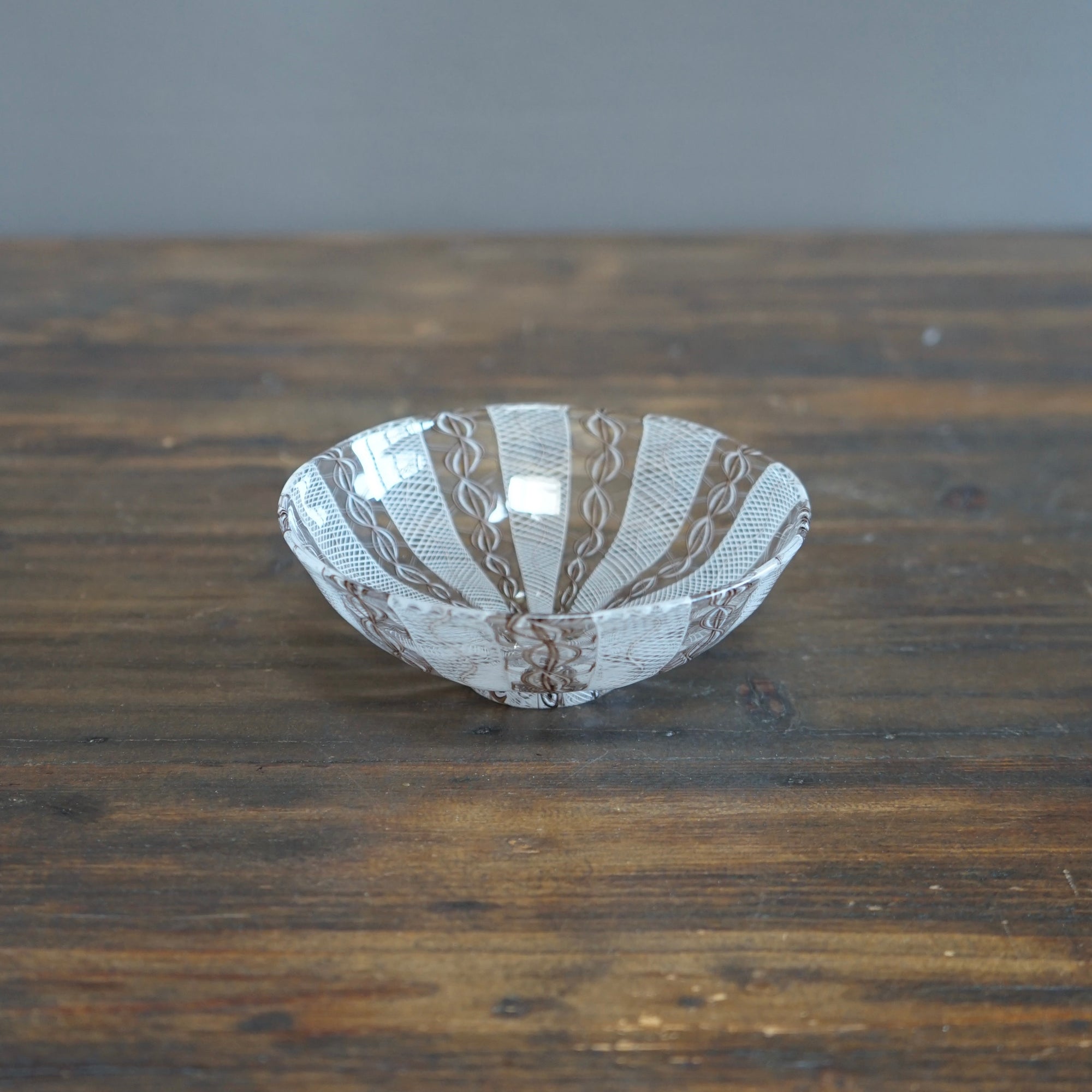 White Lace Glass Bowl #U5A