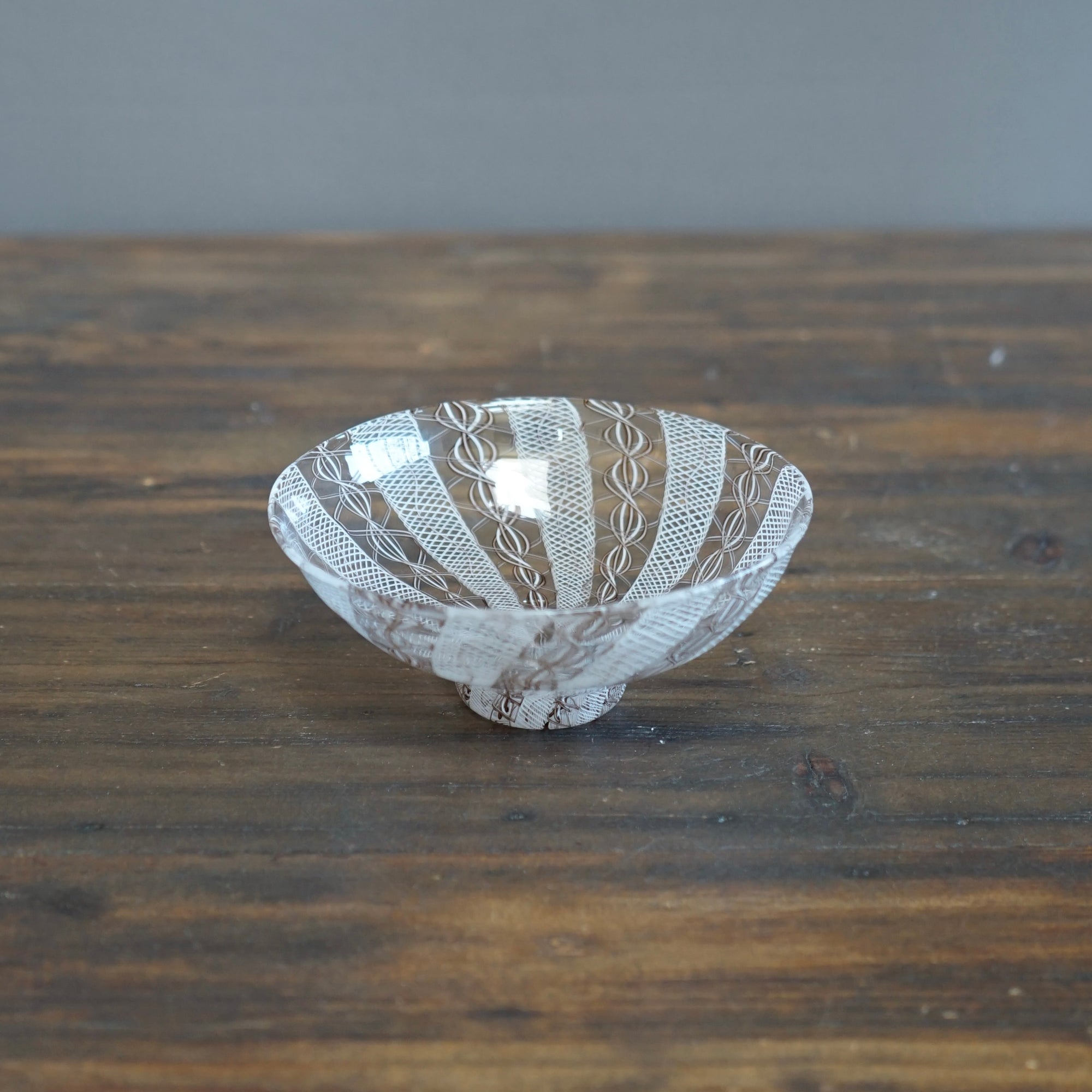 White Lace Glass Bowl #U5E