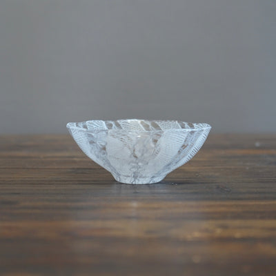 White Lace Glass Bowl #U5L