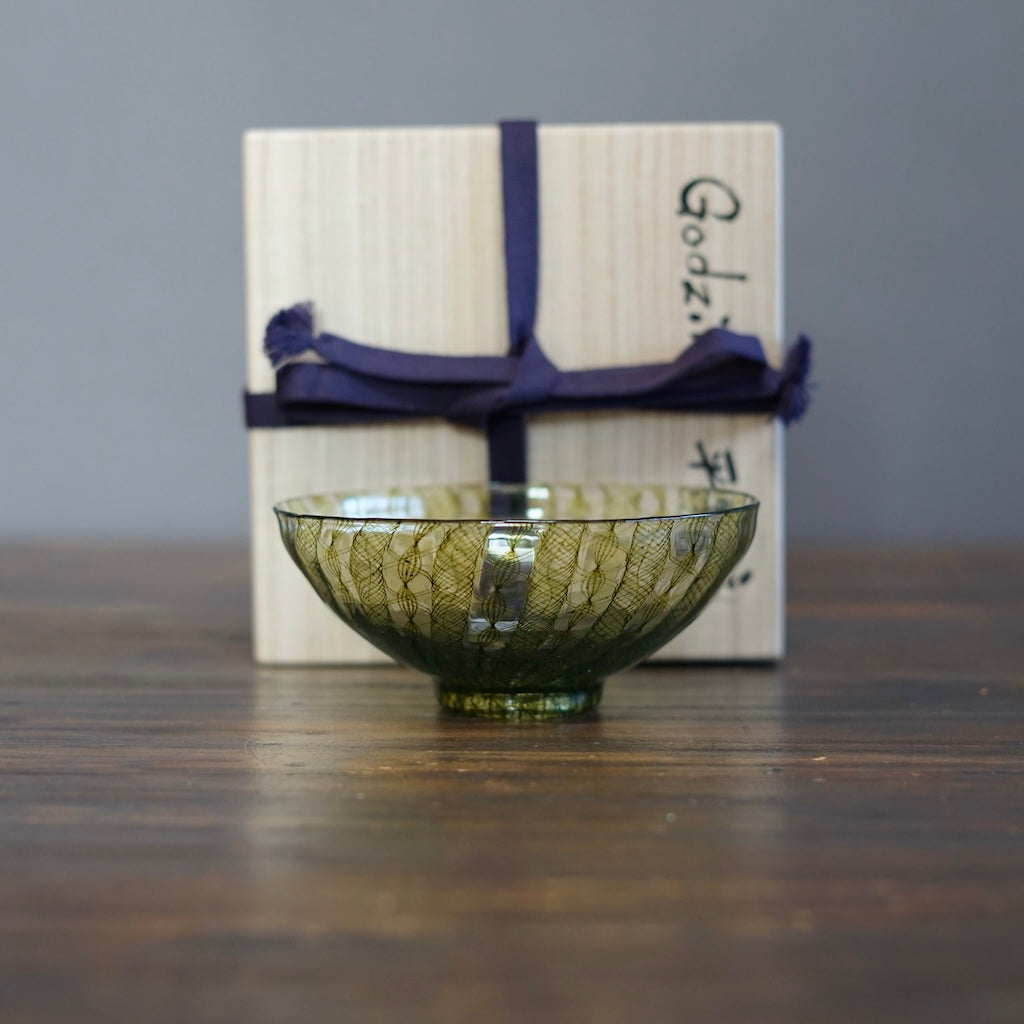 "GOJIRA" Lace Glass Tea Ceremony Bowl #U16