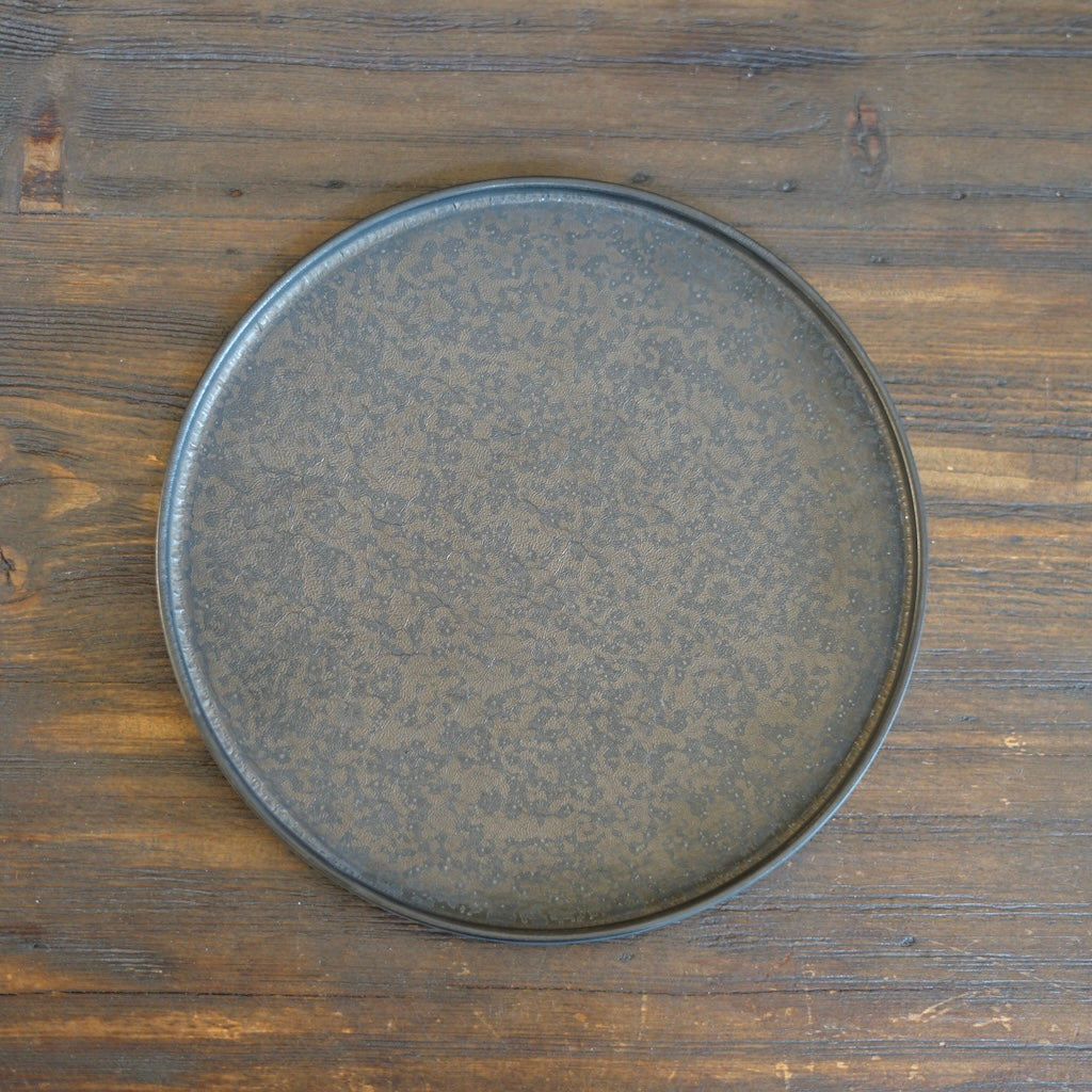 Limed Round Plate by Yuji Murakami