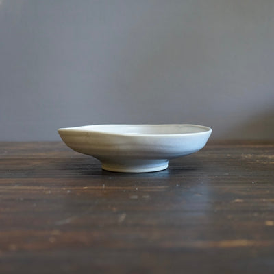 White Spiral Bowl #UM54C